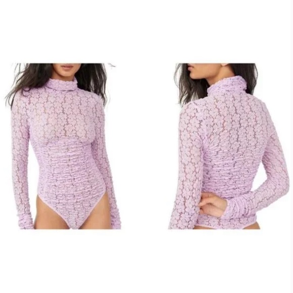 FREE PEOPLE Size Medium DAY-NIGHT Ruched LACE Mockturtle Bodysuit Stretch $68NEW - Picture 1 of 16